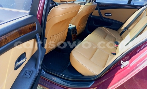 Sayi Na hannu BMW 5–Series Sauran Mota in Cotonou a Benin Sayi Na hannu BMW 5–Series Sauran Mota in Cotonou a Benin