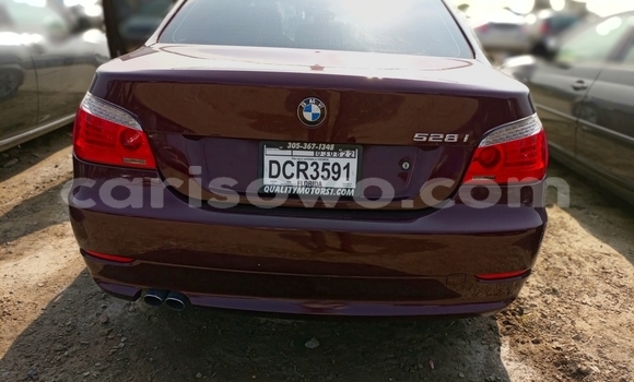 Sayi Na hannu BMW 5–Series Sauran Mota in Cotonou a Benin Sayi Na hannu BMW 5–Series Sauran Mota in Cotonou a Benin