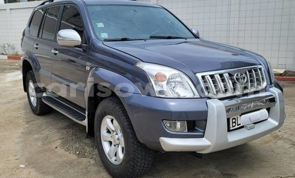 Buy Used Toyota Land Cruiser Prado Blue Car in Abomey Calavi in Benign