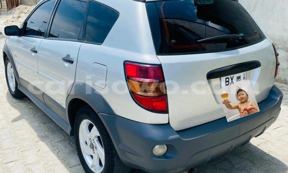 Ra Àlòkù Pontiac Vibe Silver Ọkọ̀ in Abomey Calavi ni Benin Ra Àlòkù Pontiac Vibe Silver Ọkọ̀ in Abomey Calavi ni Benin