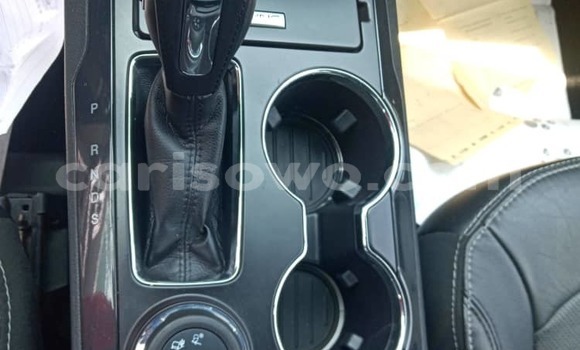 Ra Imported Ford Explorer Silver Ọkọ̀ in Cotonou ni Benin Ra Imported Ford Explorer Silver Ọkọ̀ in Cotonou ni Benin