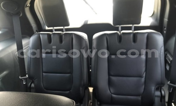 Ra Imported Ford Explorer Silver Ọkọ̀ in Cotonou ni Benin Ra Imported Ford Explorer Silver Ọkọ̀ in Cotonou ni Benin