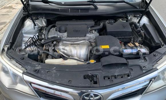Ra Àlòkù Toyota Camry Silver Ọkọ̀ in Cotonou ni Benin Ra Àlòkù Toyota Camry Silver Ọkọ̀ in Cotonou ni Benin
