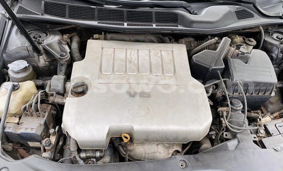 Buy Used Toyota Avalon White Car in Cotonou in Benign Buy Used Toyota Avalon White Car in Cotonou in Benign