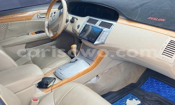 Buy Used Toyota Avalon White Car in Cotonou in Benign Buy Used Toyota Avalon White Car in Cotonou in Benign