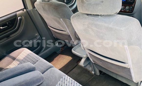 Buy Used Honda CR–V Green Car in Cotonou in Benign Buy Used Honda CR–V Green Car in Cotonou in Benign